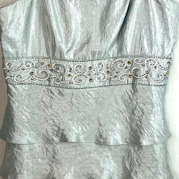 Davids Bridal Silver Tiered Ruffle Cocktail Dress 14 Mother of Bride - Picture 3 of 13